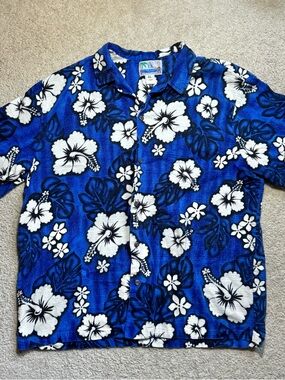 Vintage blue floral Hawaiian shirt XL made in Hawaii RJC LTD